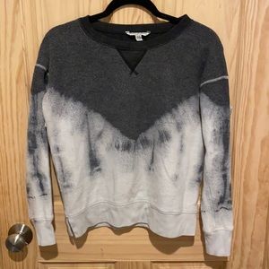 AE Crewneck (woman)